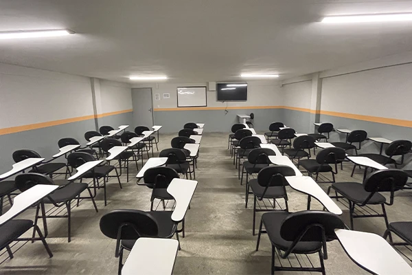 SALA-DE-AULA.webp